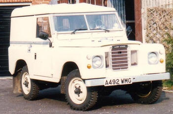 Old car to the rescue as a modern motor breaks down